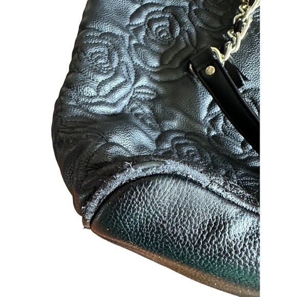 Betsy Johnson Black & White Roses Satchel Tote - Picture 4 of 13